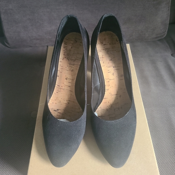 VEGAN sustainable Kate EcoStone heels by Bourgeous Boheme - Picture 7 of 12